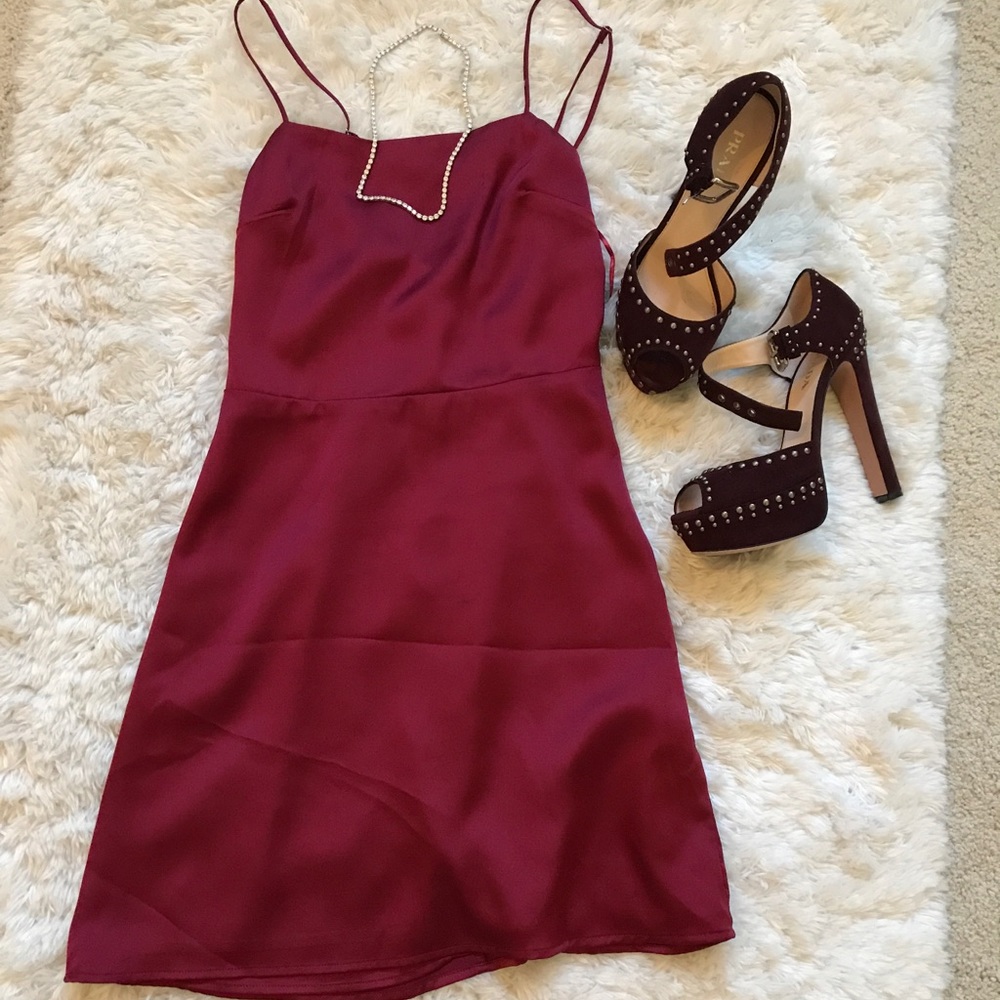90s inspired silky strappy red dress
